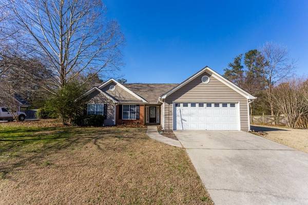 1600 QUAIL POINT RUN, Hoschton, GA 30548