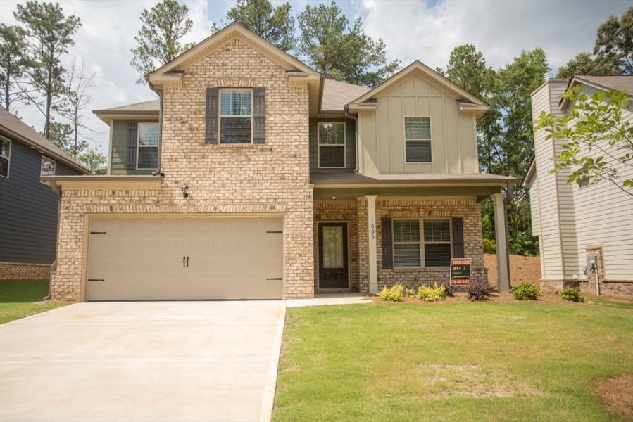 3008 Feldwood CT, Locust Grove, GA 30248