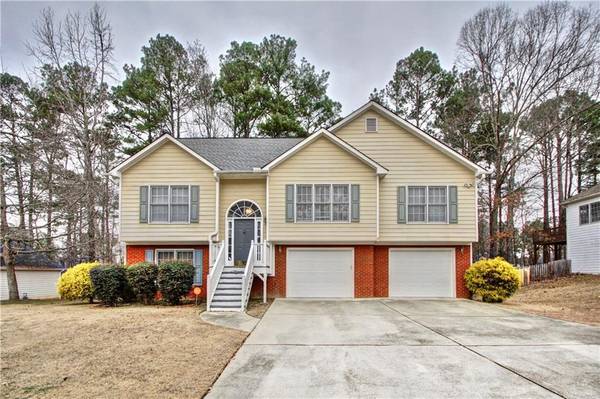 446 Legend Creek Lane, Douglasville, GA 30134