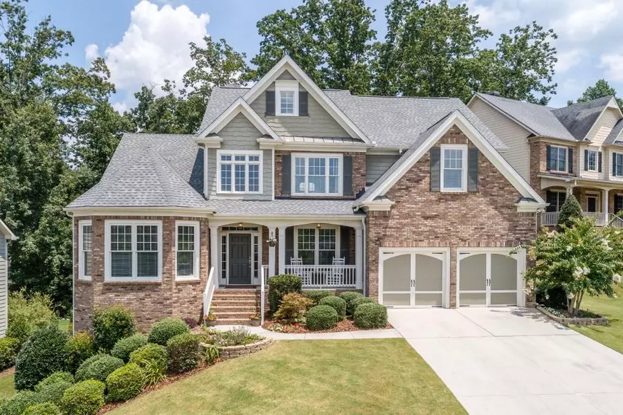 7444 Shady Glen DR, Flowery Branch, GA 30542