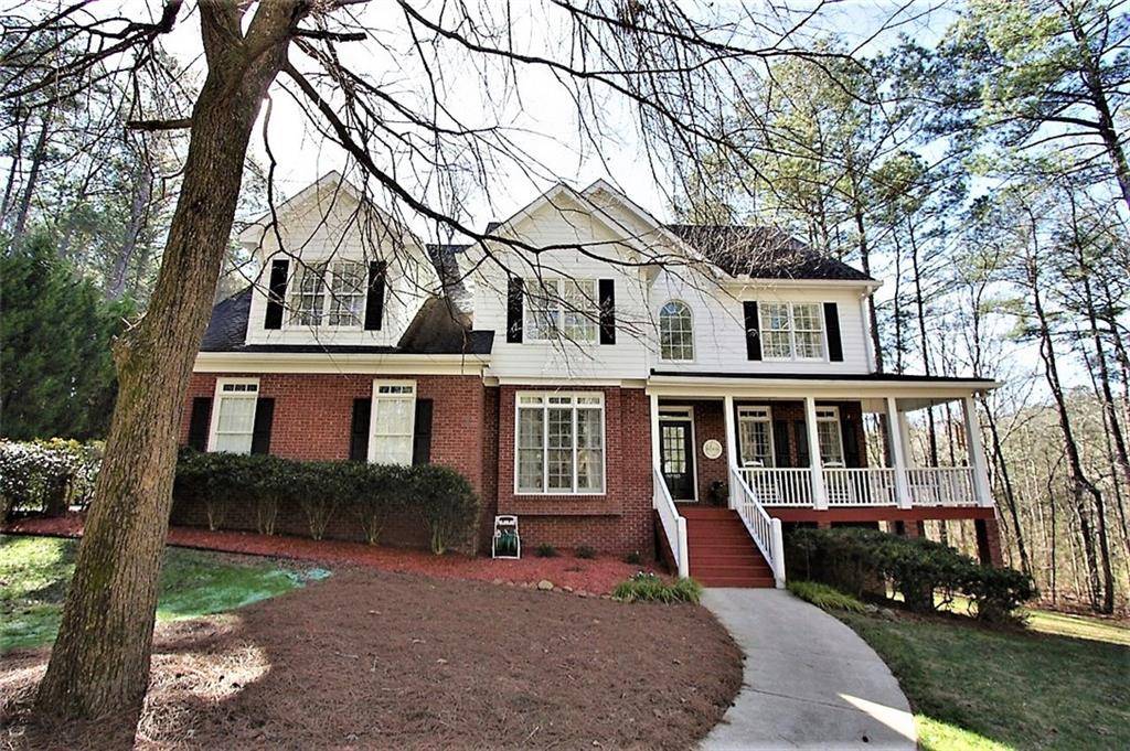 811 Picketts XING, Acworth, GA 30101