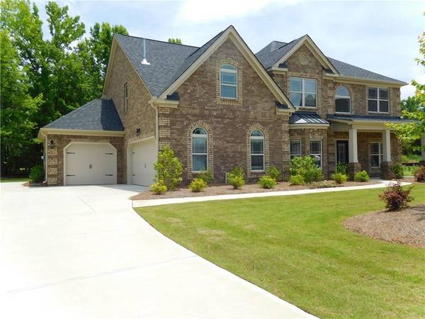 3013 Dawkins LNDG, Hampton, GA 30228