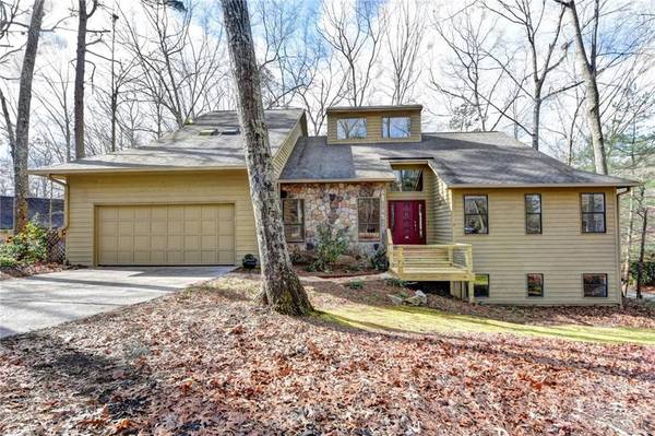 4262 Loch Highland Pkwy NE, Roswell, GA 30075