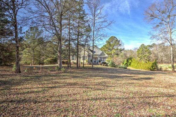 2919 H D Atha RD, Covington, GA 30014