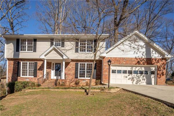 1370 Winding Branch CIR, Dunwoody, GA 30338