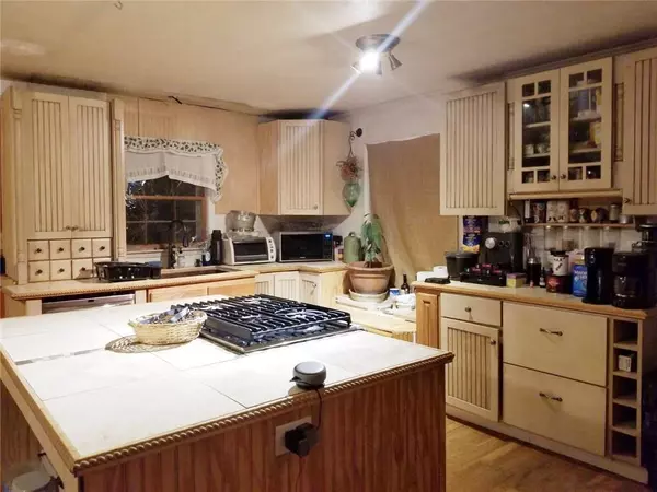 Fairburn, GA 30213,6795 Oak Leaf Dr