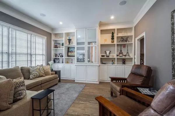 Atlanta, GA 30306,1527 Markan DR NE