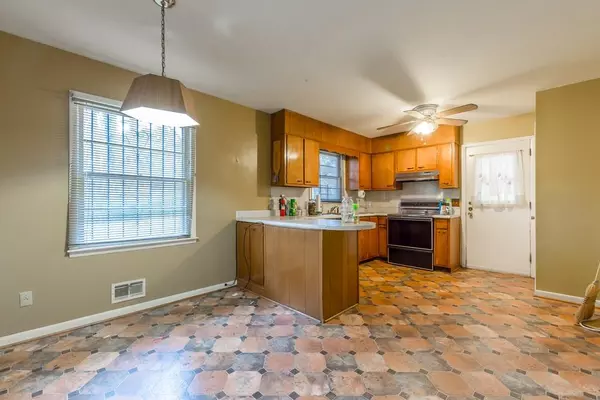 Decatur, GA 30034,2648 McGlynn DR