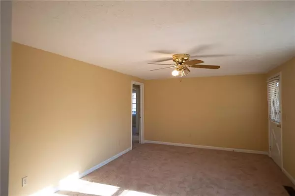 Winder, GA 30680,220 Dreamland CIR