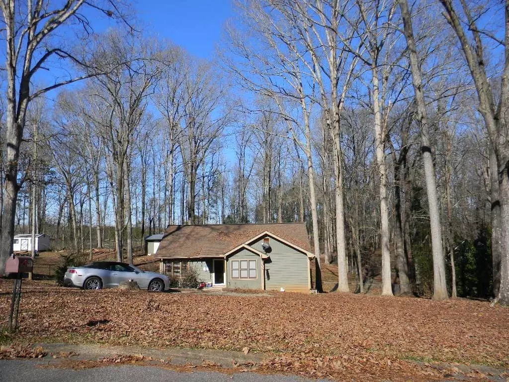 Winder, GA 30680,966 DOGWOOD TRL