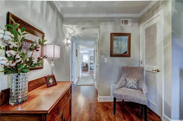 Atlanta, GA 30350,4101 Dunwoody Club DR #30