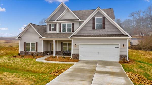 6066 Green Tree LN, Gainesville, GA 30506