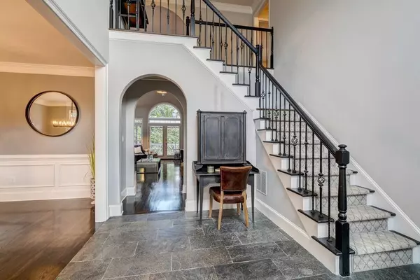 Johns Creek, GA 30022,410 Cullingworth DR