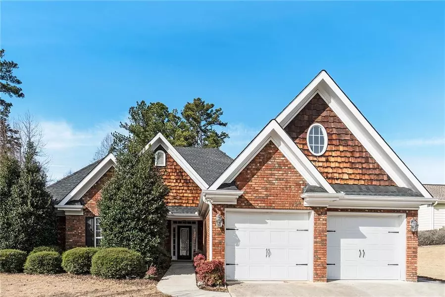 3235 Sweet Basil LN, Loganville, GA 30052