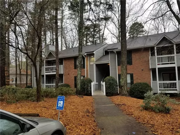 511 Warm Springs CIR #511, Roswell, GA 30075