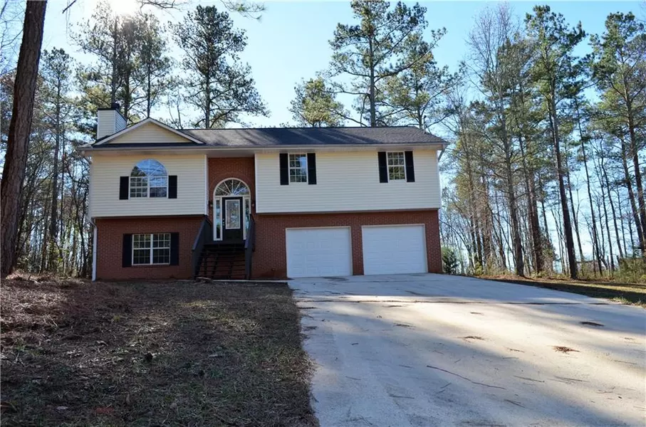 333 Laurel LN, Carrollton, GA 30116