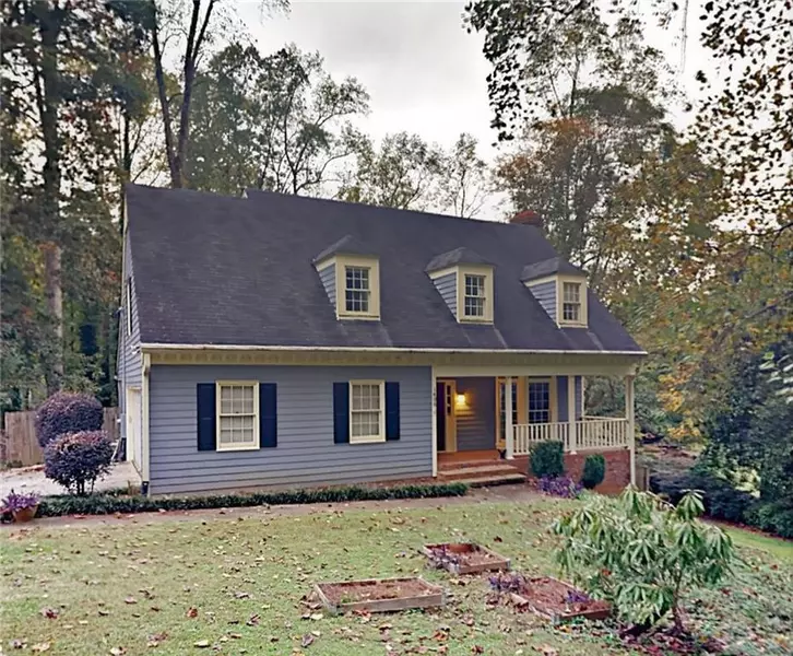 1406 Sagewood CIR, Stone Mountain, GA 30083