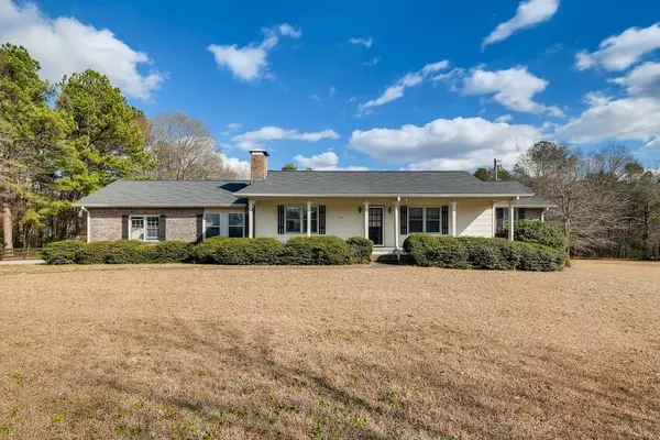 2450 Rosebud RD, Grayson, GA 30017