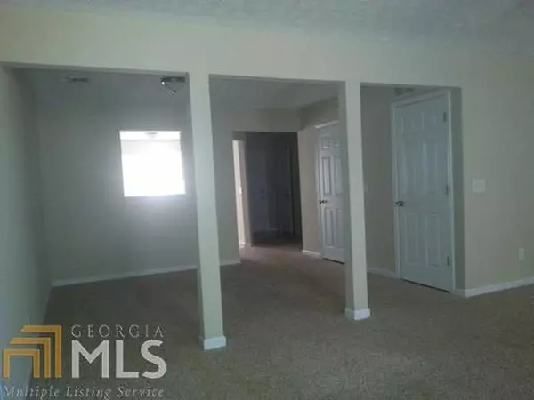 Lithonia, GA 30058,5597 STRATHMOOR MANOR CIR