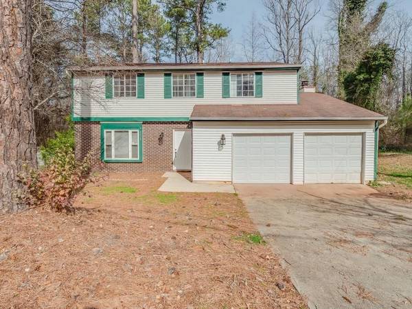 4828 Oak PATH, Stone Mountain, GA 30088