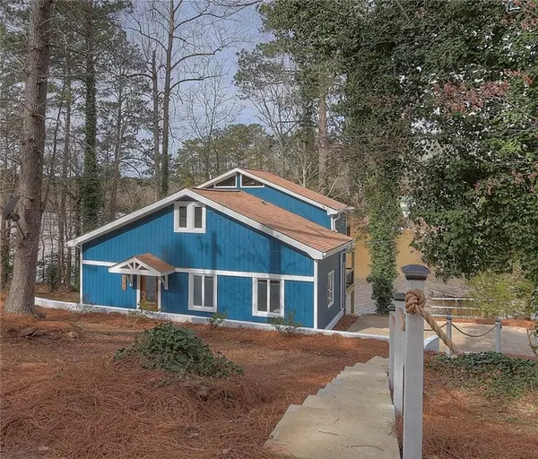 320 Friar Tuck CIR, Covington, GA 30014