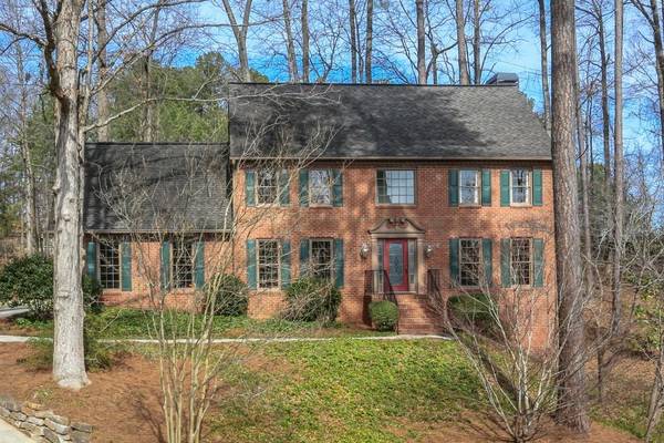 350 Highlands TRCE, Roswell, GA 30075