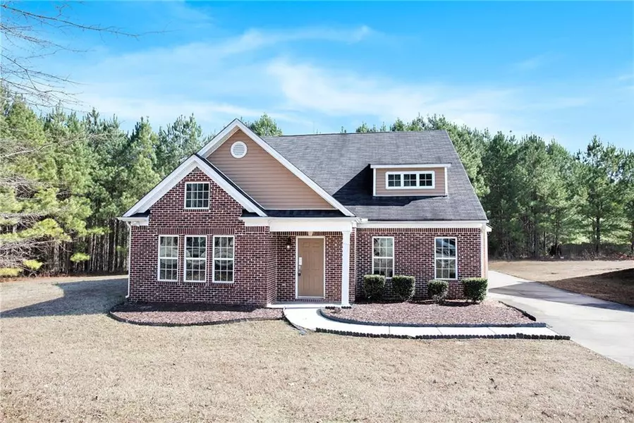 8239 Milam LOOP, Fairburn, GA 30213