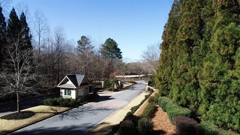 845 Foxhollow RUN, Milton, GA 30004