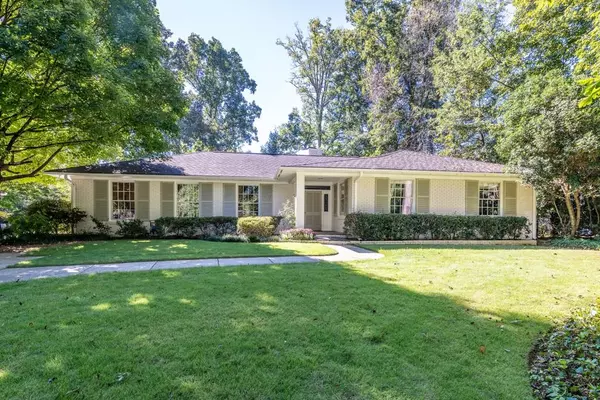 733 Old Ivy RD NE, Atlanta, GA 30342