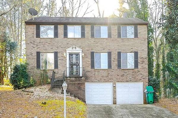 5031 Stone TRCE, Stone Mountain, GA 30083