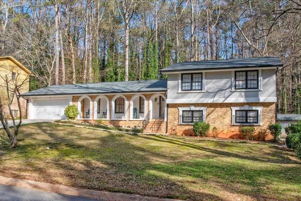 4356 Lake Breeze DR, Stone Mountain, GA 30083