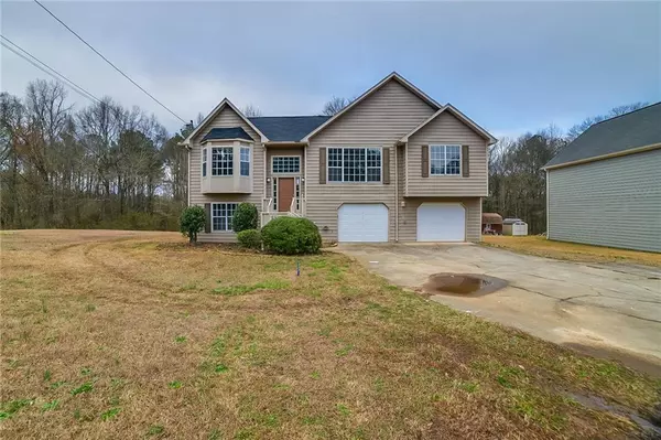 4591 Meadows RD, Powder Springs, GA 30127