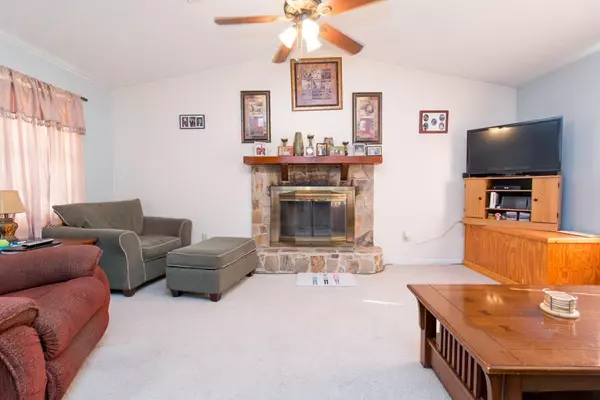 Flowery Branch, GA 30542,4153 Burgundy WAY