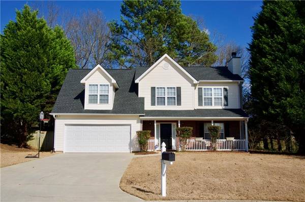 523 Red Tip LN, Loganville, GA 30052