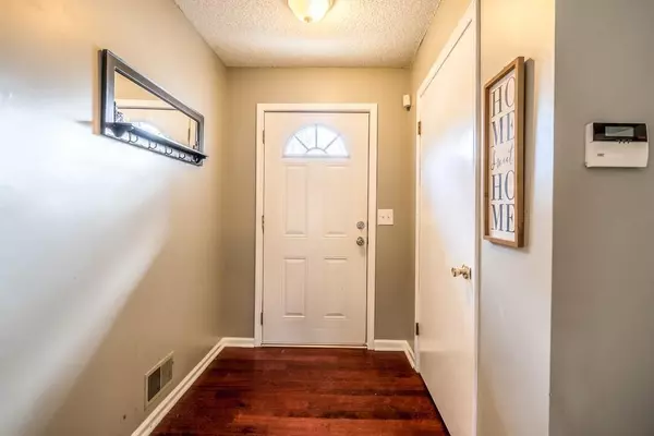 Sugar Hill, GA 30518,4880 COLD CREEK CT