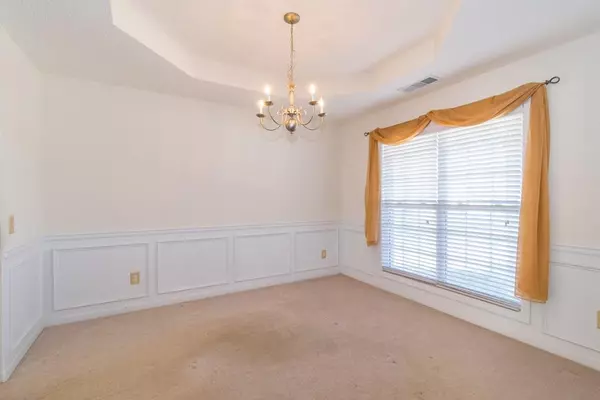 Winder, GA 30680,204 W Sycamore DR W