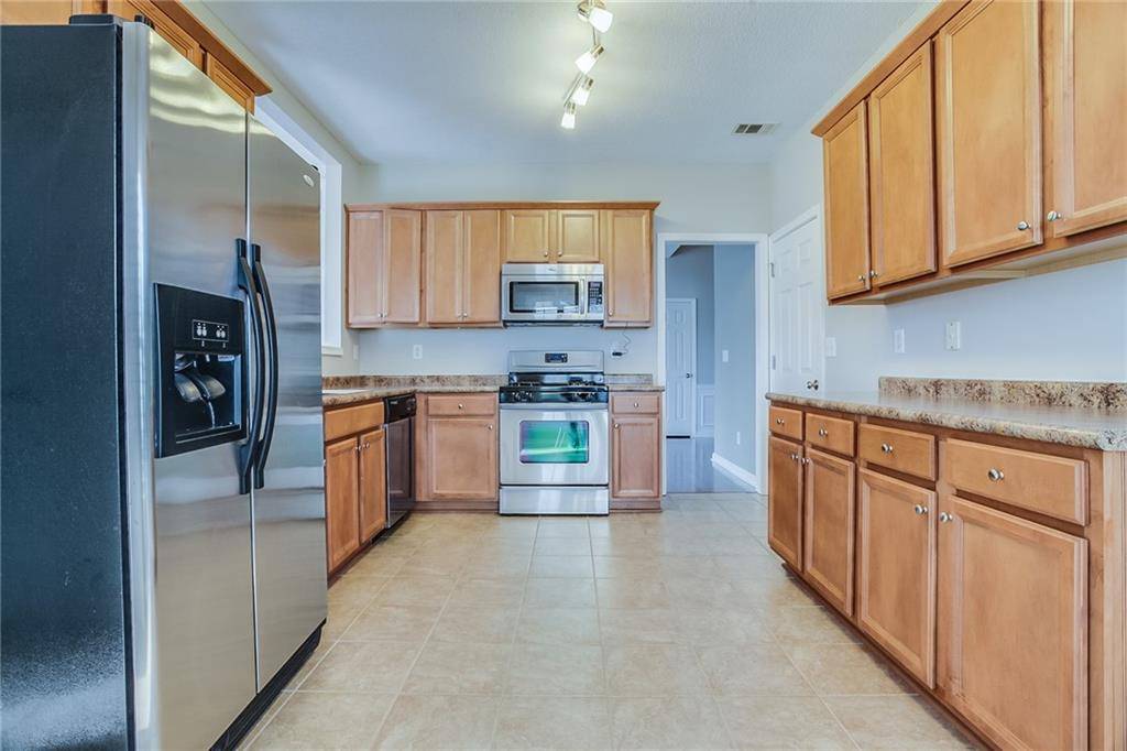 Alpharetta, GA 30005,5935 Barrington LN