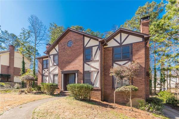 145 Hunters CV, Roswell, GA 30076