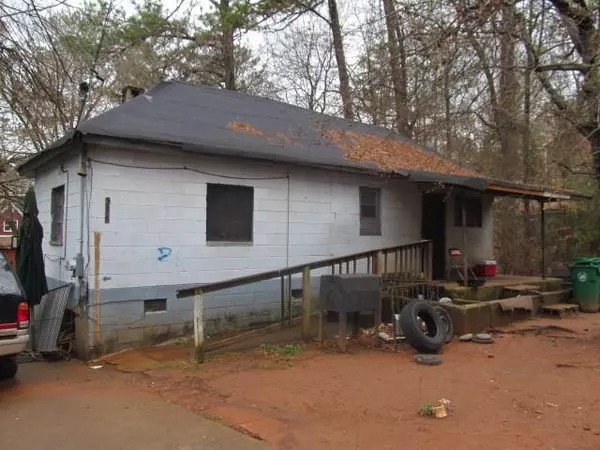 516 Warren AVE, Scottdale, GA 30079