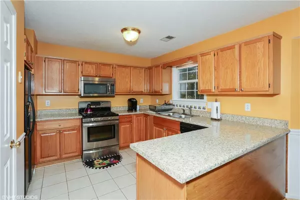 Jonesboro, GA 30238,9333 Whaleys Lake LN