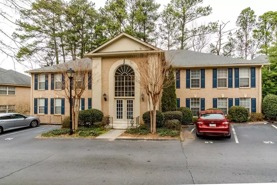 750 Dalrymple RD #J2, Sandy Springs, GA 30328