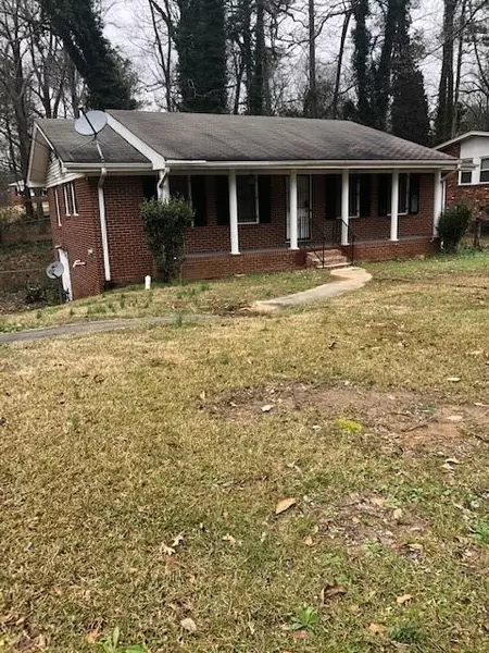 246 LYDIA DR SE, Atlanta, GA 30315