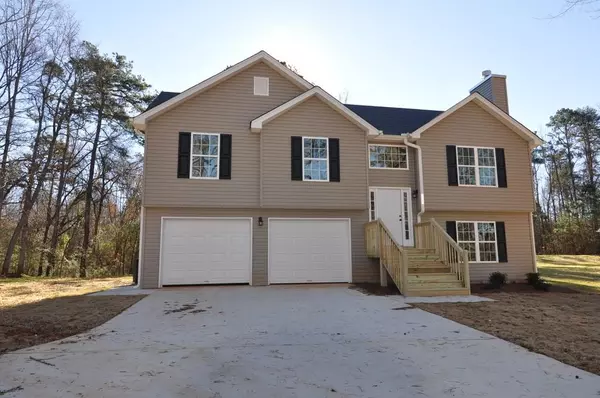 5658 Hawthorn DR, Gillsville, GA 30543