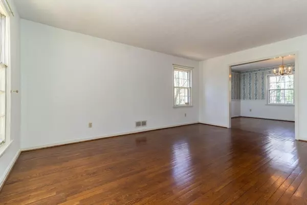 Tucker, GA 30084,2563 Landeau CIR