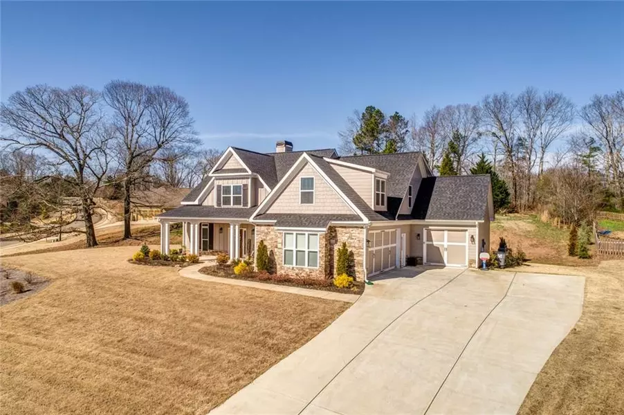 203 Towne Overlook DR, Canton, GA 30114