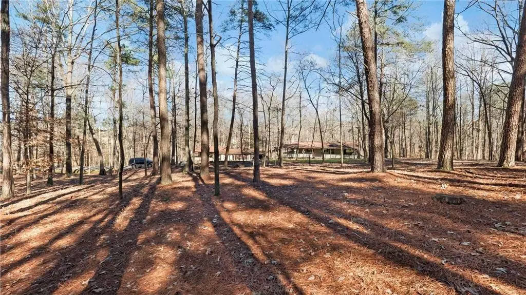 5533 Hog Mountain RD, Flowery Branch, GA 30542