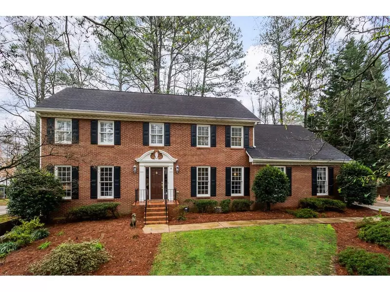 6716 Winters Hill CT, Peachtree Corners, GA 30360