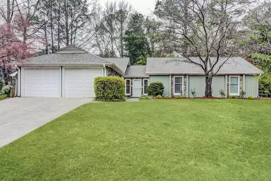 3349 River Birch WAY, Roswell, GA 30075