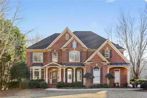 370 Lake Manor Trace, Johns Creek, GA 30022