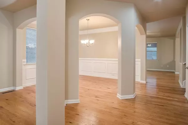 Johns Creek, GA 30022,10032 Parc Sky CIR
